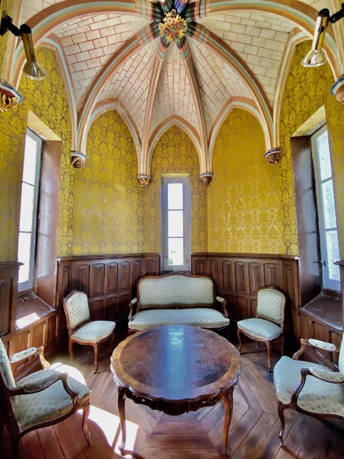 Chateau Borgeat De Lagrange - Privatisation Blaye Buitenkant foto