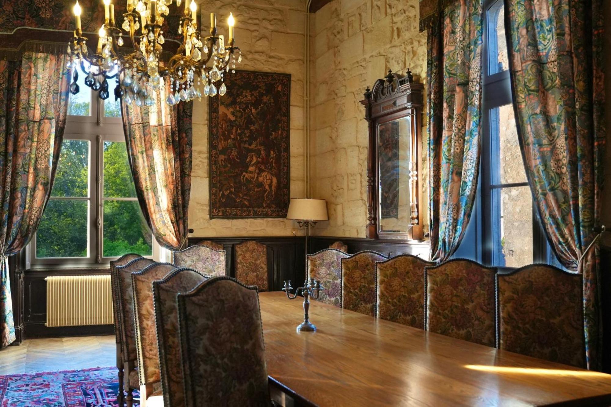 Chateau Borgeat De Lagrange - Privatisation Blaye Buitenkant foto